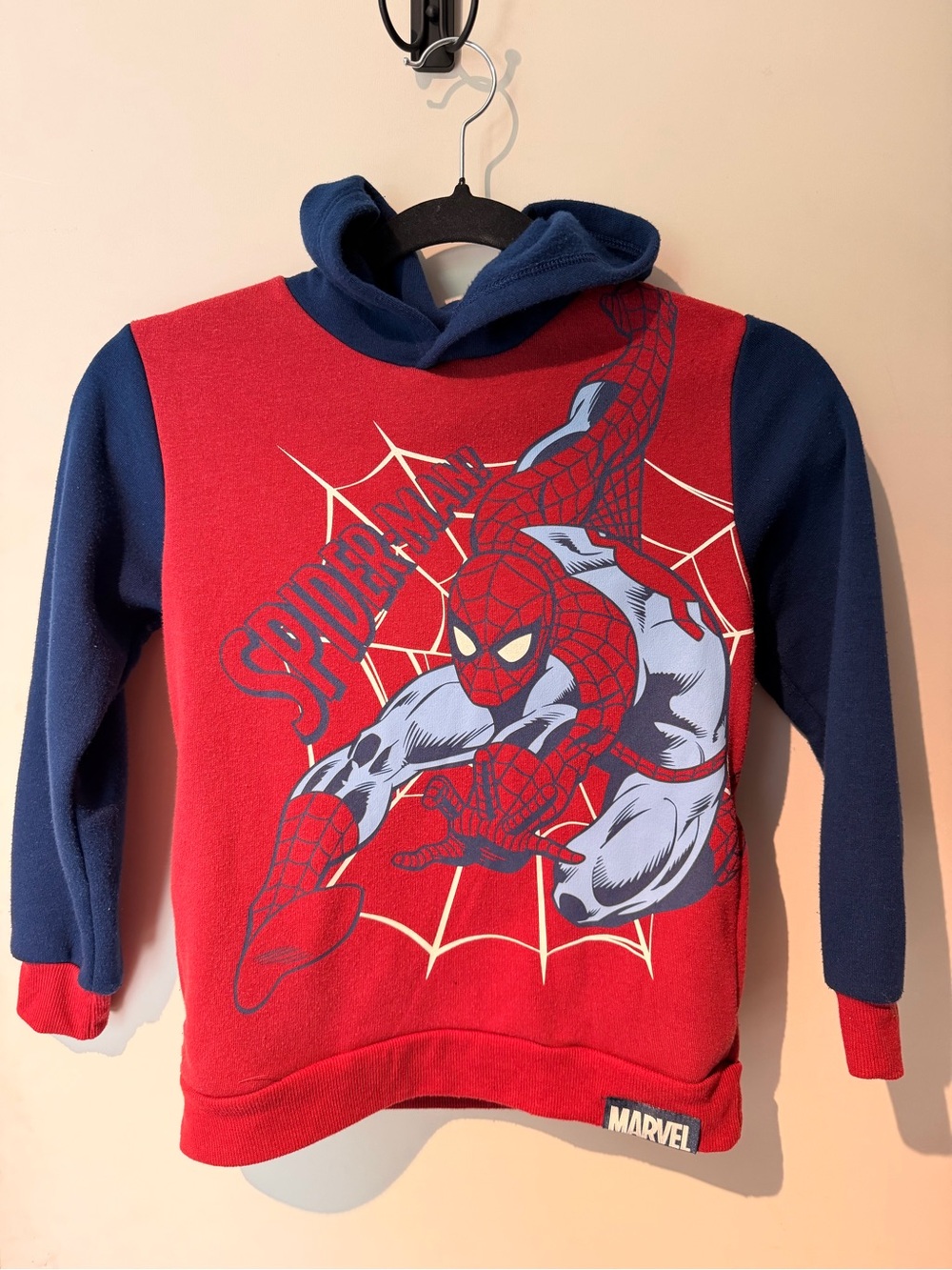Marvel Red & Navy Spider-Man Pullover Hoodie